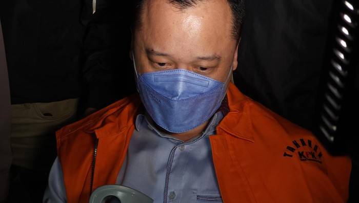 Dirut PT. Citra Lampia Mandiri (CLM) Helmut Hermawan Ditetapkan Jadi Tersangka