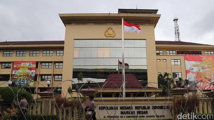 Gedung Mabes Polri